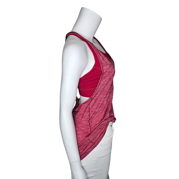 LULULEMON "Twist and Toil" Hthrd Ruby Red 2-in-1 Built-In Bra Tank | US 6 | $68 - Picture 5 of 8